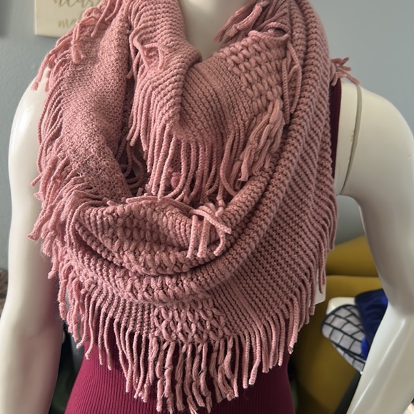 Scarfs bundle - Picture 2 of 3